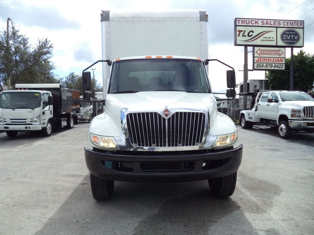 2020 International MV607 26ft Dry Freight Box Truck Moving Truck With Liftgate