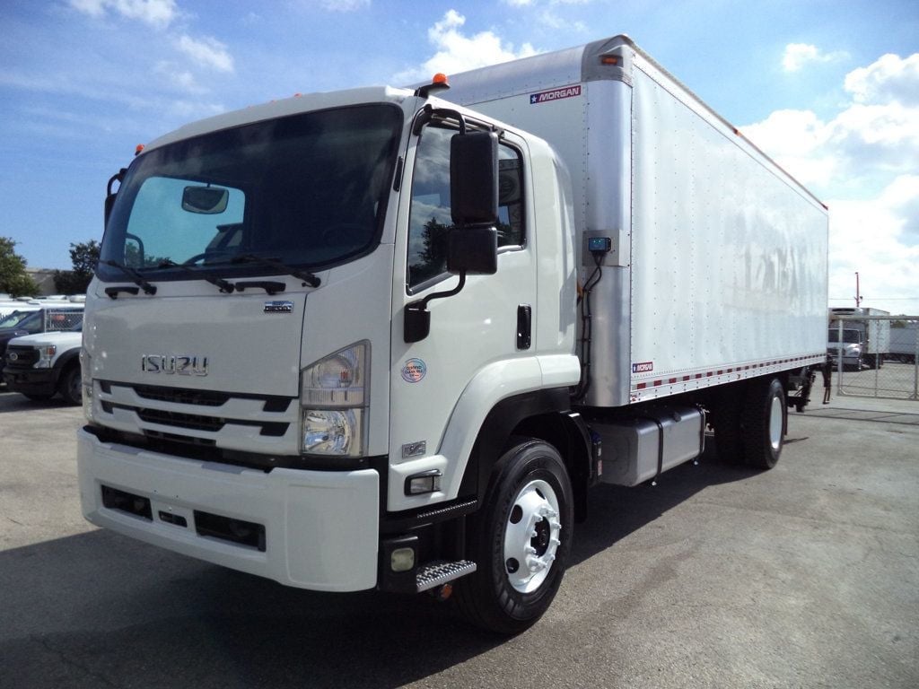 2018 Isuzu FTR 26ft Dry Freight Box Truck Moving Truck With Liftgate