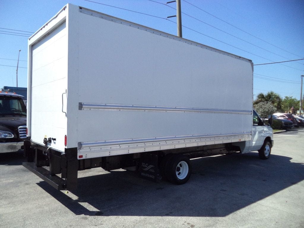 2011 Ford E450 With 20ft Dry Cargo Moving Box Truck and Pull Out Ramp