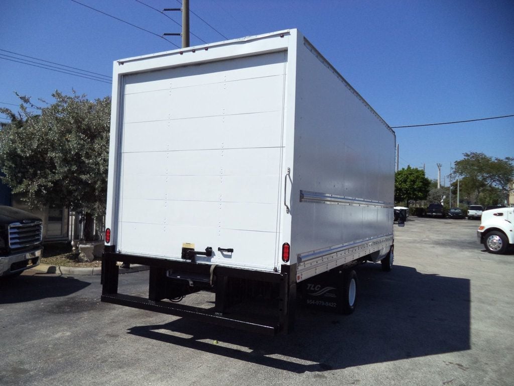 2011 Ford E450 With 20ft Dry Cargo Moving Box Truck and Pull Out Ramp
