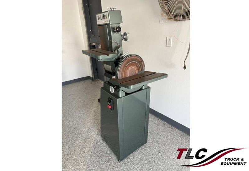 1990 Wilton 6” belt grinder 220 v 3 ph