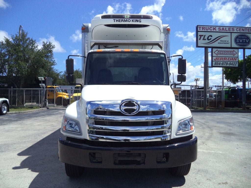 2015 HINO 268A 20ft Refrigerated Box Truck Thermo King T680 & Liftgate