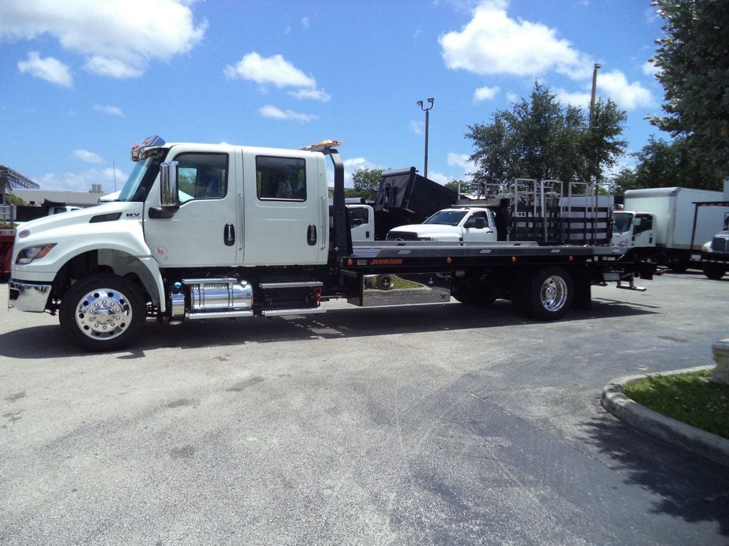 2026 International MV607 Crew Cab w/ 22′ JerrDan Shark 6 Ton Low Pro Wide Rollback