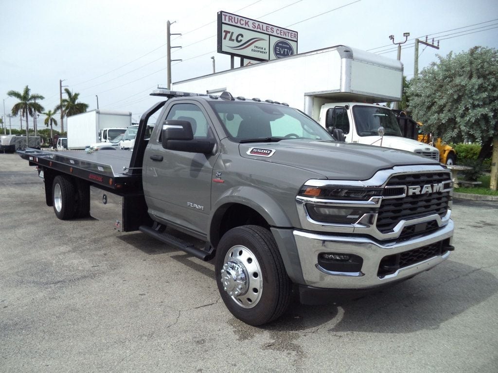 2026 Ram 5500 Big Horn 4×4 w/ 20ft JerrDan Car Carrier 6 Ton Wide Low Pro Rollback