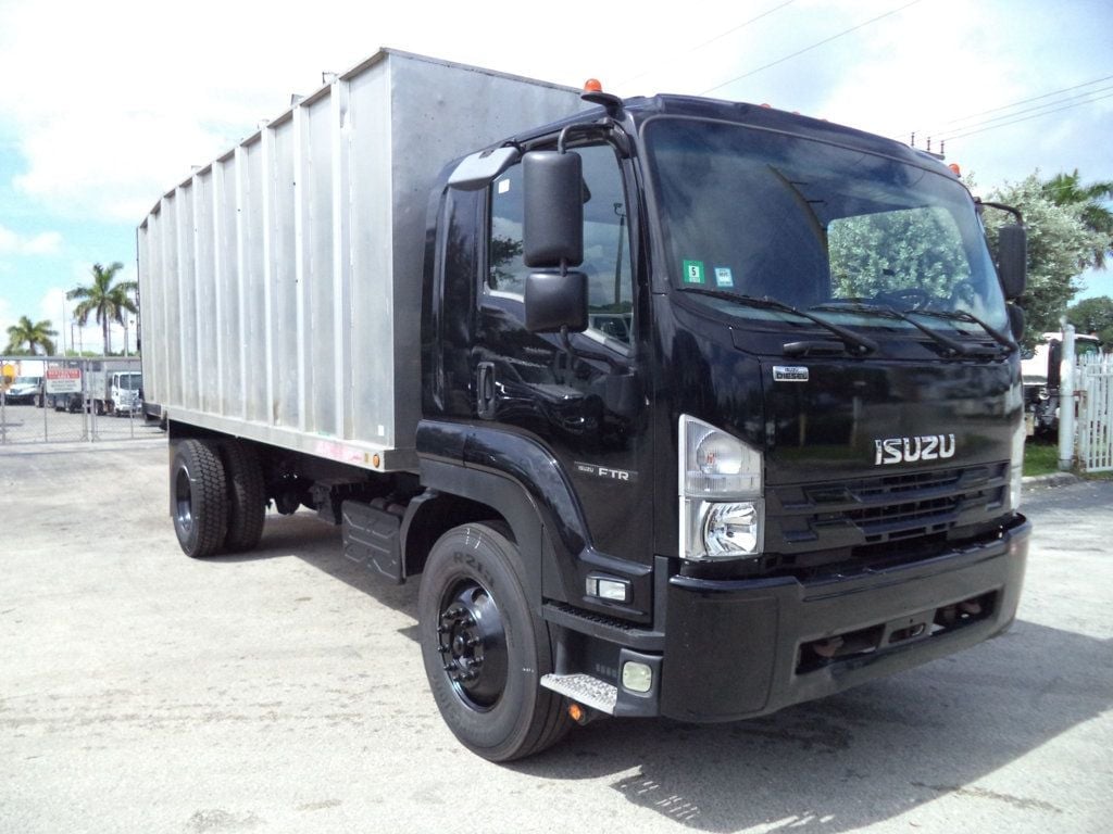 2020 Isuzu FTR w/ 20ft Aluminum Chipper Dump Landscape Dump Truck