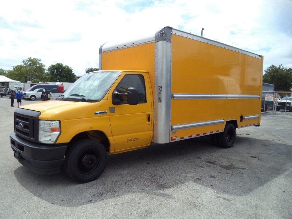 2022 Ford E350 Cutaway w/ 16ft Box Truck Dry Cargo Truck & Aluminum Ramp