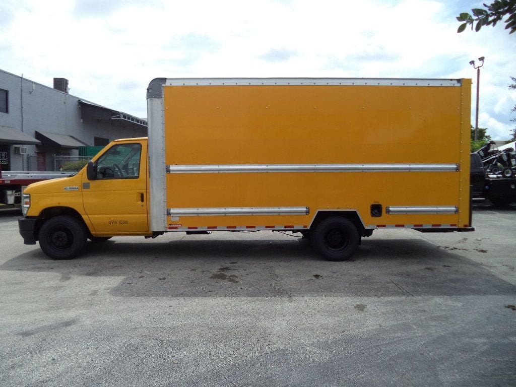 2022 Ford E350 Cutaway w/ 16ft Box Truck Dry Cargo Truck & Aluminum Ramp