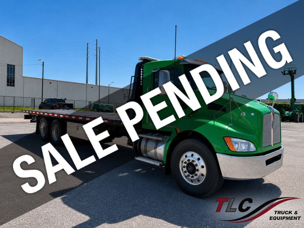 2016 Kenworth T370 w/ Century 28ft Industrial Carrier 15 Ton Tandem Axle