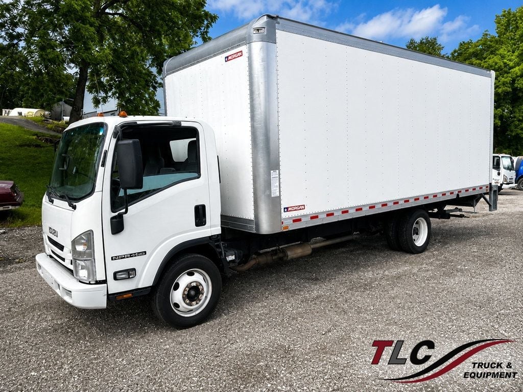 2022 Isuzu NPR HD Gas w/ 20ft Box Truck Dry Cargo Box & Liftgate