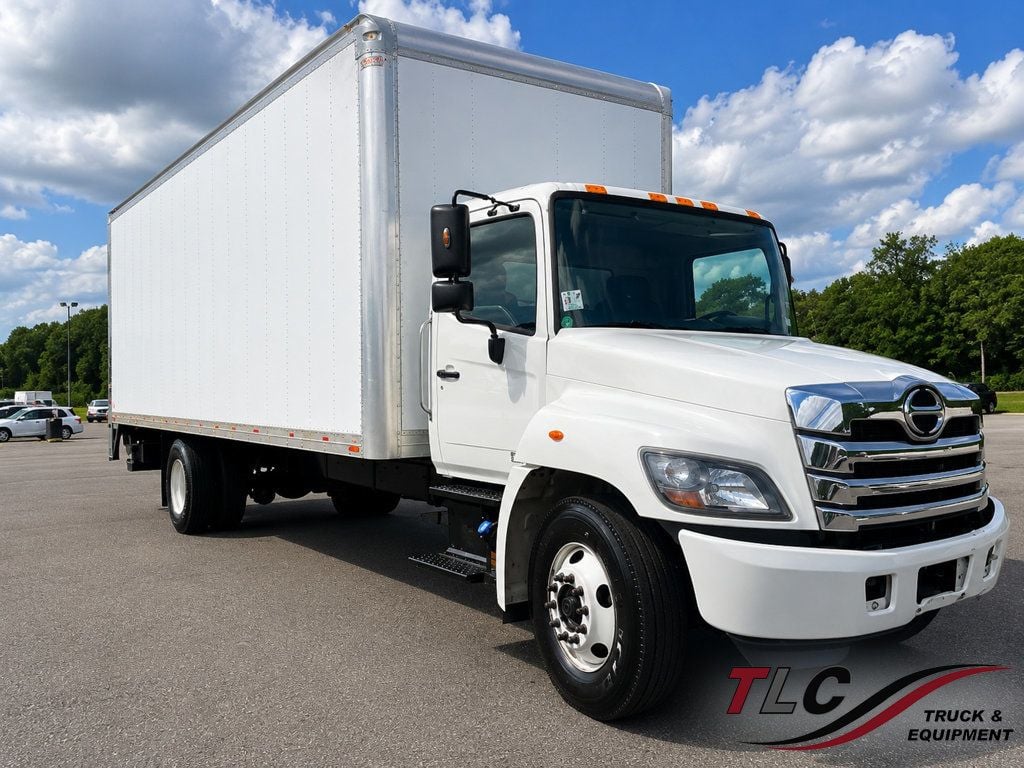 2023 HINO L6 26ft Dry Freight Box Truck Moving Truck With Liftgate
