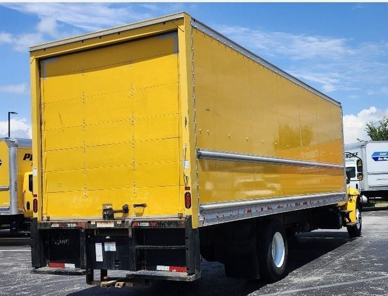 2021 International MV607 w/ 26ft Dry Freight Moving Box Truck w/ Ramp