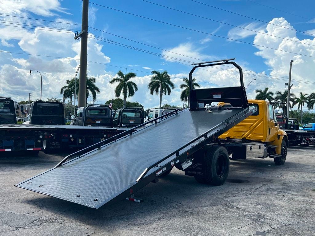2019 International 4300 w/ Brand New 22′ JerrDan 6 Ton XLP Car Carrier Rollback