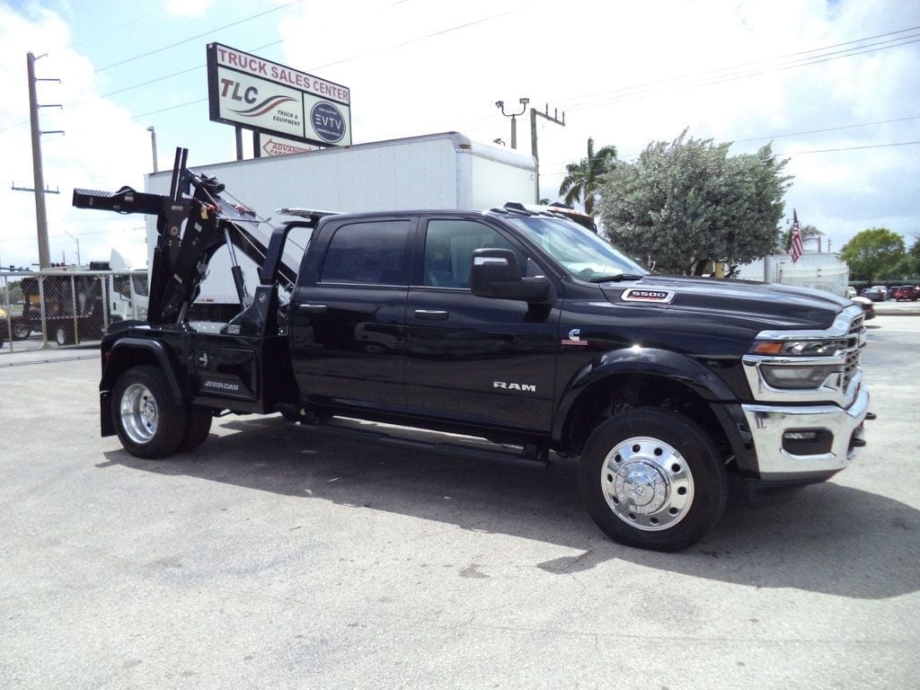 2026 Ram 5500 Big Horn Crew Cab 4×4 w/ JerrDan MPL40 Wrecker 8 Ton Dual Winch Underlift