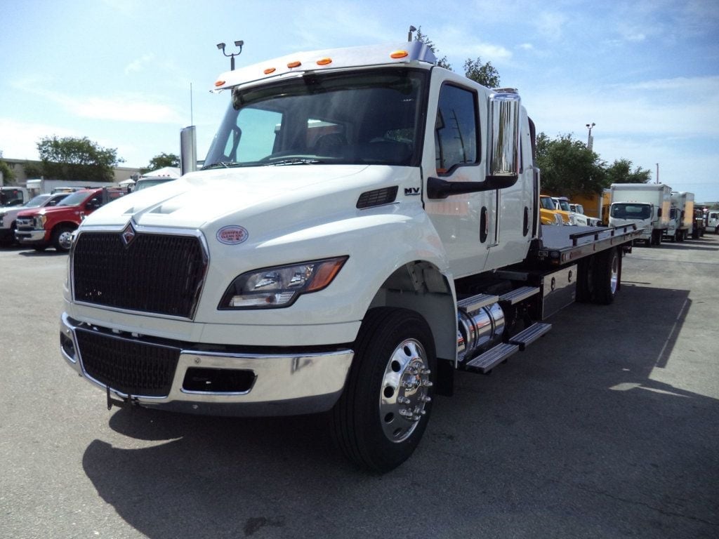 2026 International MV607 Crew Cab w/ 22′ JerrDan Car Carrier 6 Ton Low Pro Wide Rollback