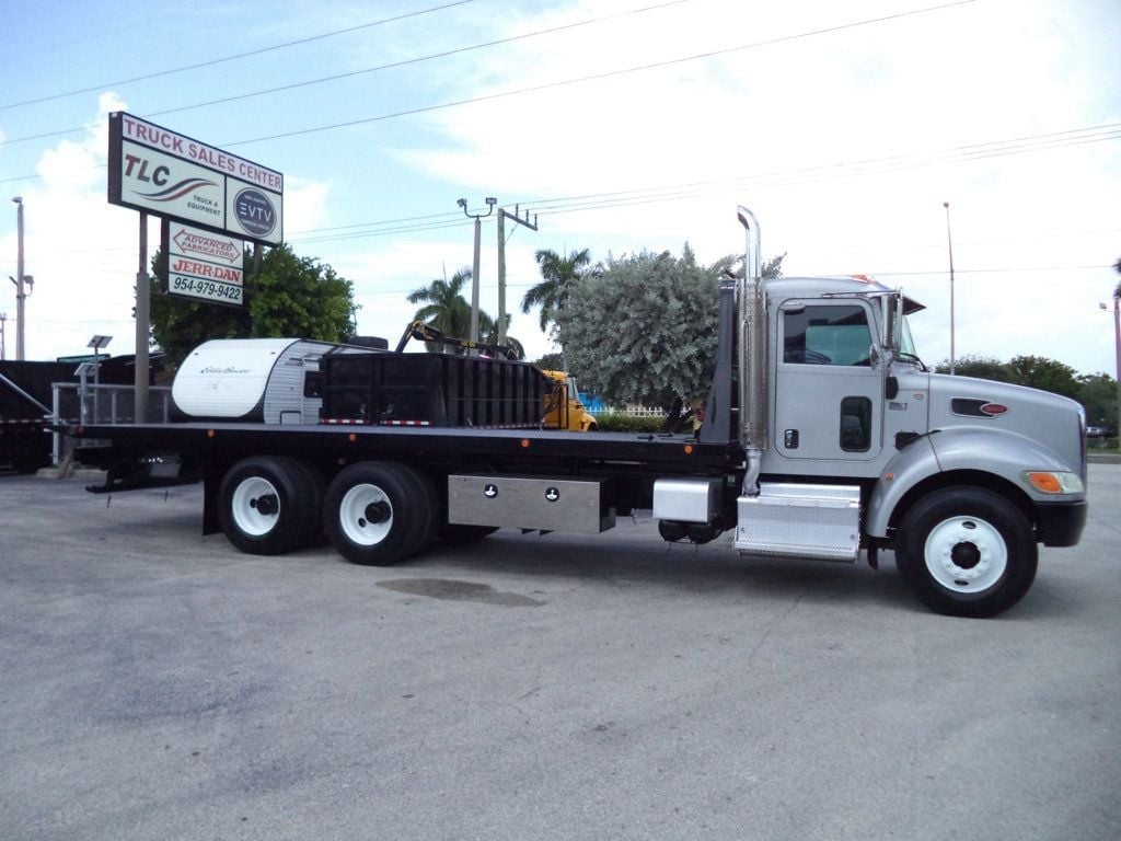 2015 Peterbilt 348 w/ JerrDan 26ft Industrial Carrier Tandem Axle Rollback