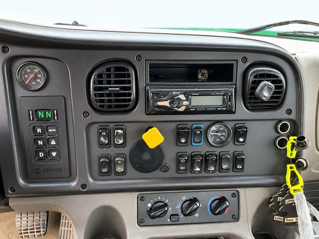 2017 Freightliner Business Class M2 106 w/ Century 28ft Industrial Carrier 15 Ton Tri Axle