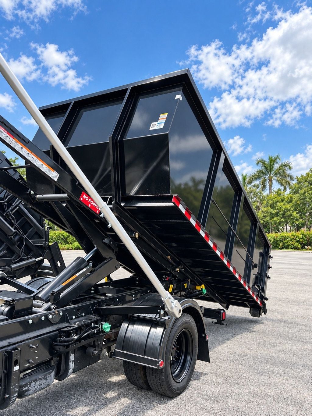 2023 Chevrolet Silverado 6500HD w/ 14` Switch-N-Go Drop Box Dumpster Bin Roll Off Truck